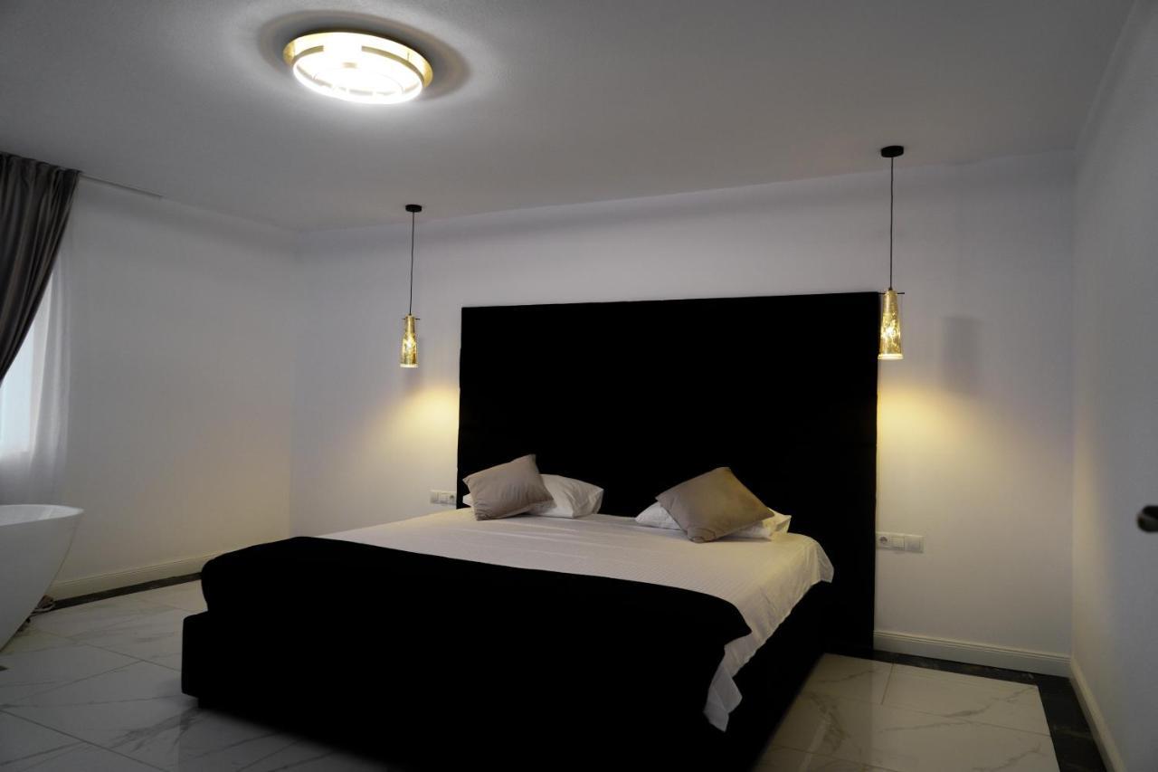 Green Garden Resort Cicirlau Экстерьер фото